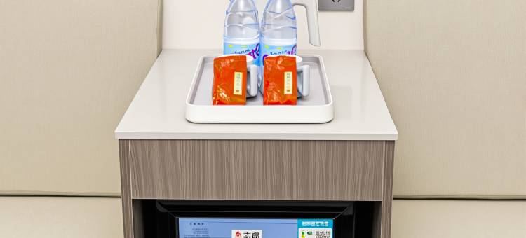 汕头市HUAN ZHU HOTEL|欢住·美居(龙眼南路美食街万象城店)图片