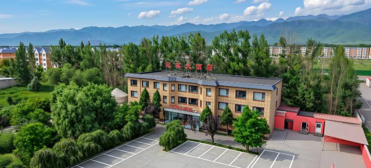 迎宾大酒店(那拉提客运站那拉提旅游风景区店)图片