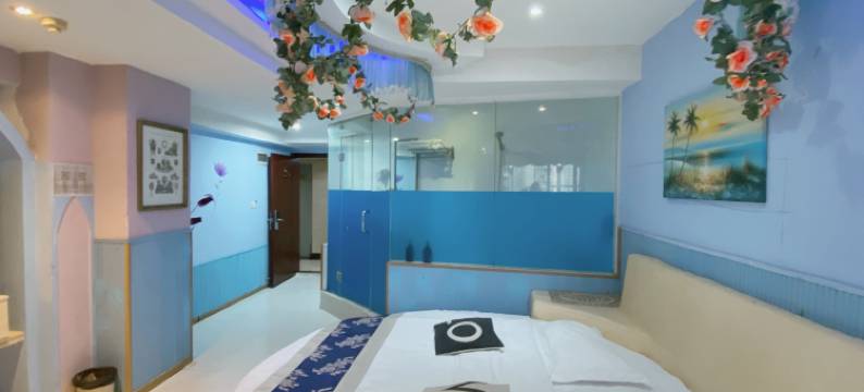 重庆克拉恋人主题酒店(南坪会展中心店)图片