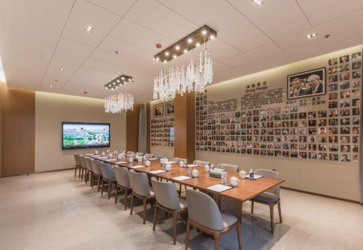 TAO HUA ISLAND Hotel Overview