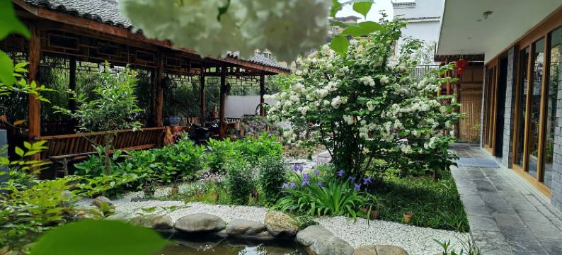 江口紫云山居民宿(梵净山公园店)图片