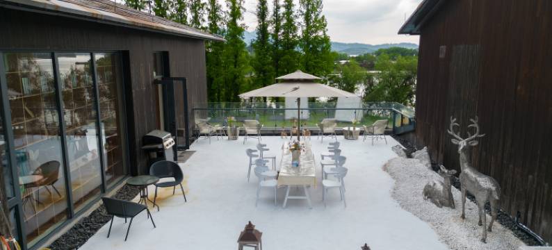 鹿鸣小筑设计师民宿(杭州建德富春江畔店)图片