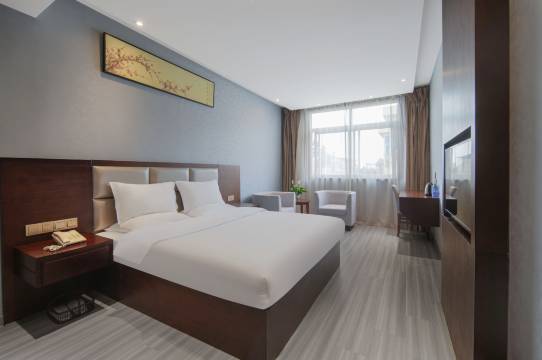 云缦酒店(安徽科技学院凤阳汽车站店)