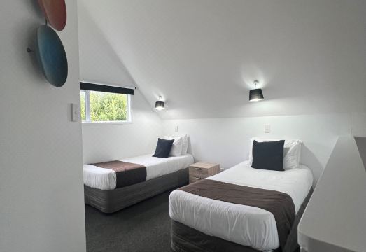 Asure Green Gables Motel Hotel Overview