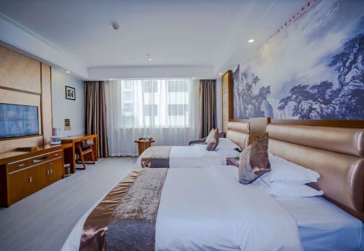 Lv Zhou HotelHotel Overview