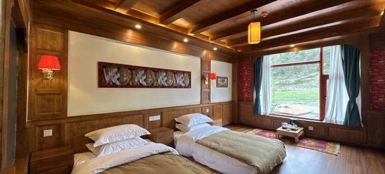 康定市塔公镇东赞岭精品民宿图片