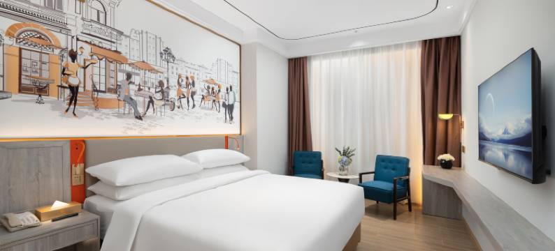 维也纳3好酒店(深圳前海宝安中心欢乐港湾摩天轮店)图片