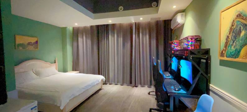 追风电竞酒店(临颍中心汽车站店)图片