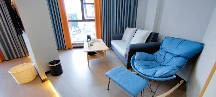 新嘉豪酒店(金堂万达店)图片