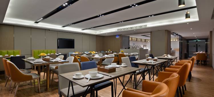 安雅酒店(长沙万家丽广场地铁站店)图片