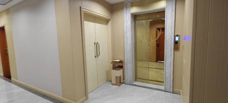 诺尔布岭酒店图片