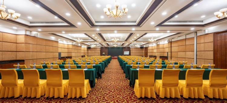 中山阳光假日酒店(中山步行街兴中广场店)图片