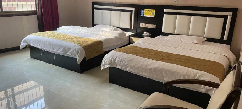 广南超圆宸商务酒店图片