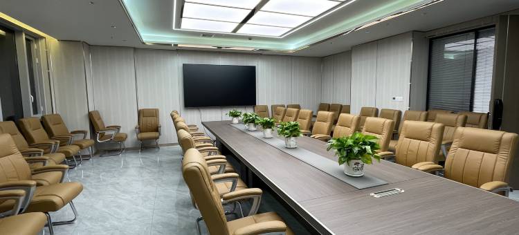 悦邻港酒店(交大创新港东地铁站店)图片