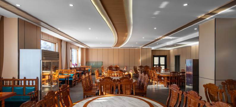 可可托海海明大酒店图片