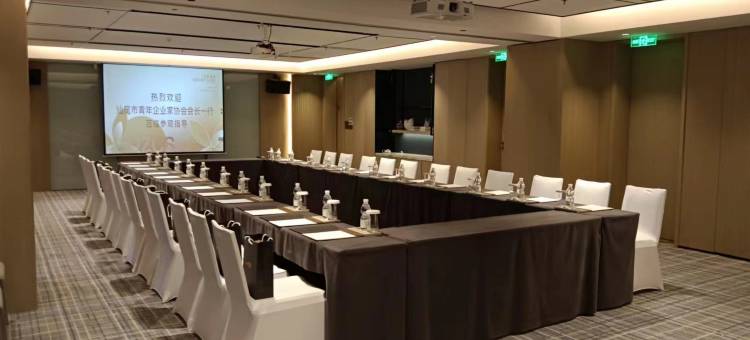 铂顿国际公寓(海丰店)图片