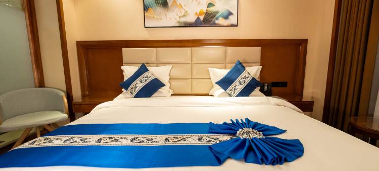 祁连鼎瑞假日酒店图片