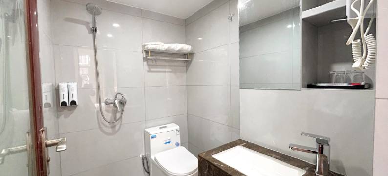 悦之风酒店(恩施火车站机场店)图片