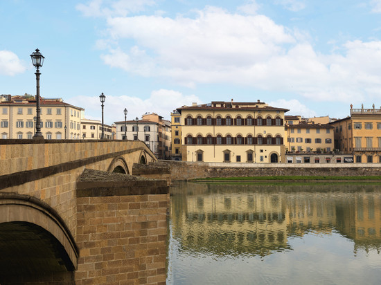 里昂布鲁套房酒店-UNA体验