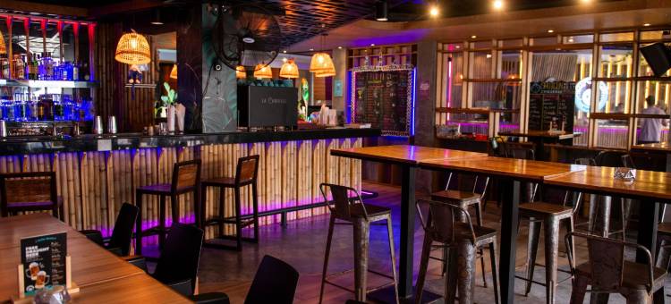 普吉岛疯猴子酒店(Mad Monkey Phuket)图片