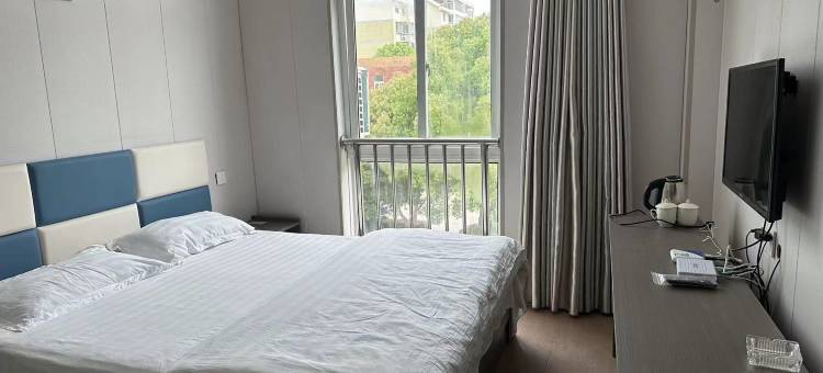 豪赞宾馆(句容黄梅地跌站店)图片