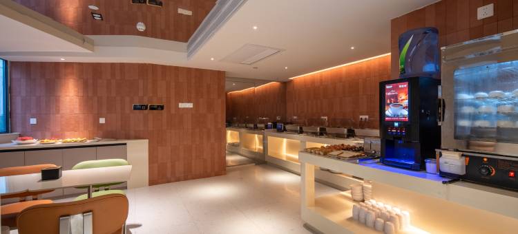 奕玥Z公寓(广州龙口西地铁站太古汇店)图片