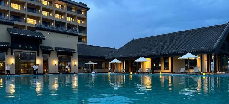 龙南老屋下酒店图片