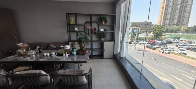 灰鲸智能酒店(军校广场店)图片