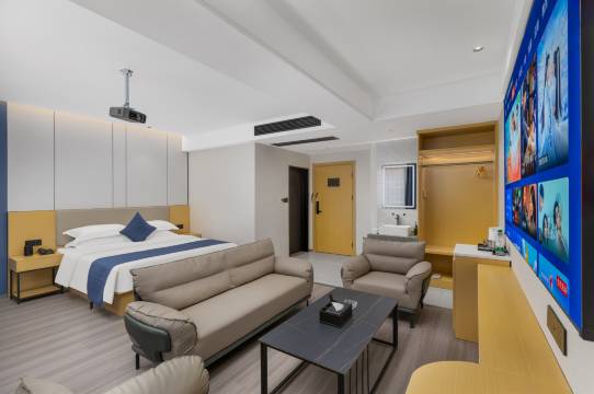 INTELL 铂瑞希智能酒店(江西师范大学太子殿地铁站店)