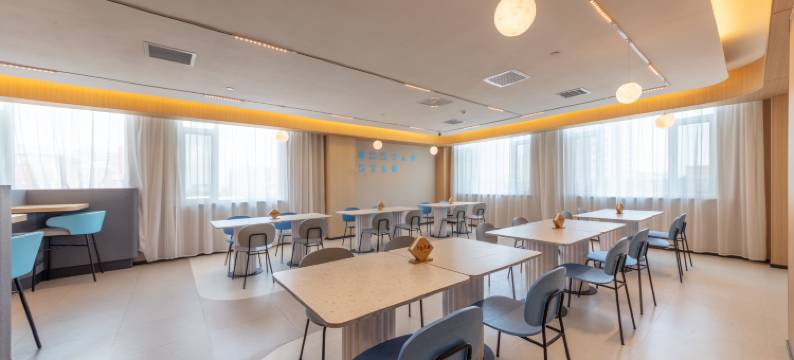 如家悠游电竞酒店(平遥古城站店)图片