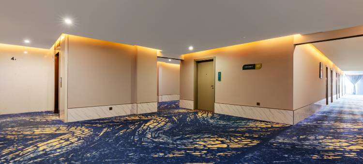 艾扉酒店(北海银滩大道万达广场店)图片