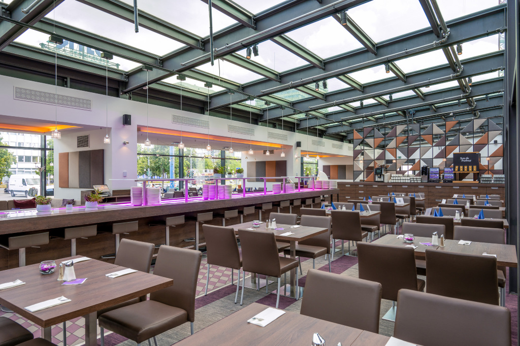 Park Inn by Radisson Berlin Alexanderplatz Over view