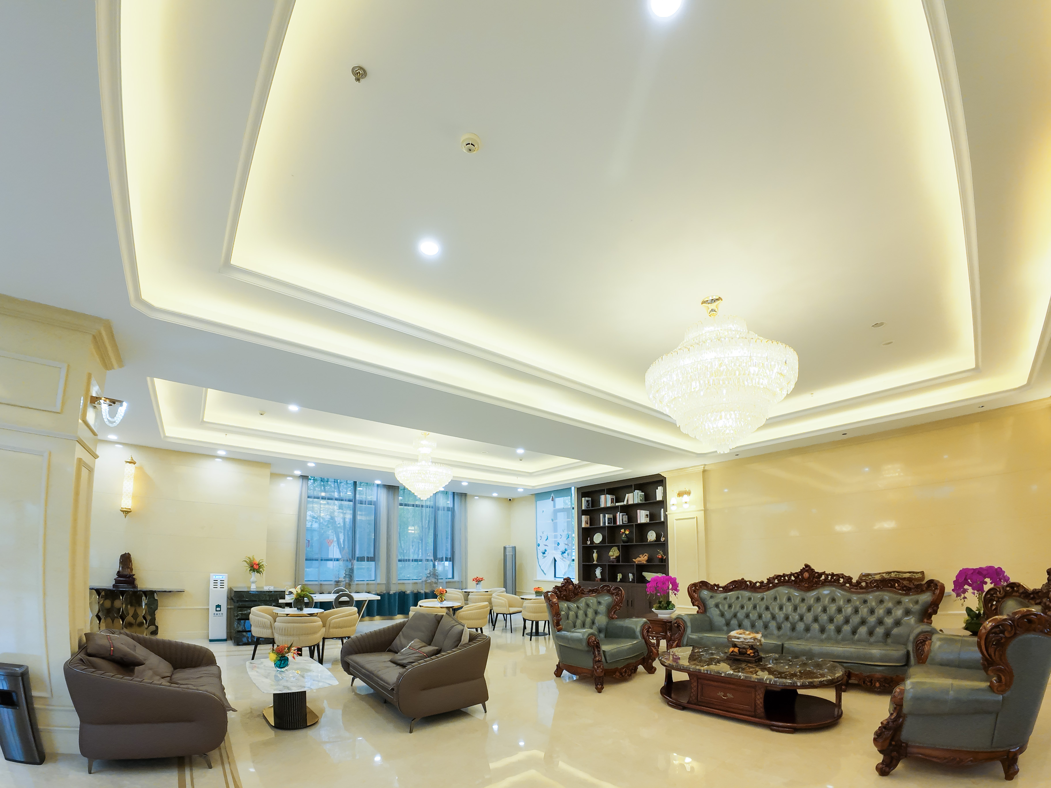 Bolante HotelOver view