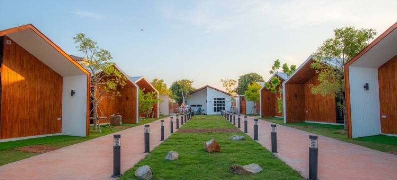 O-Zone机场里维拉小屋(The O-Zone Airport Riviera Lodge)图片