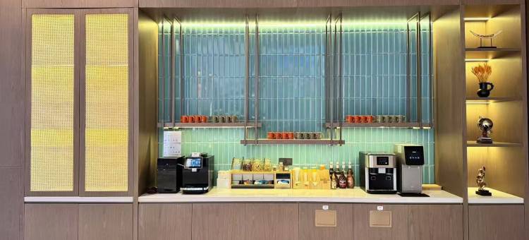 拉萨希尔顿惠庭酒店图片