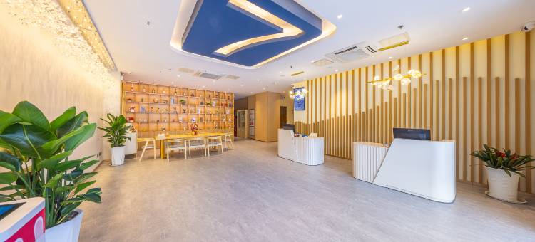 致音酒店(渭南吾悦广场师范学院店)图片