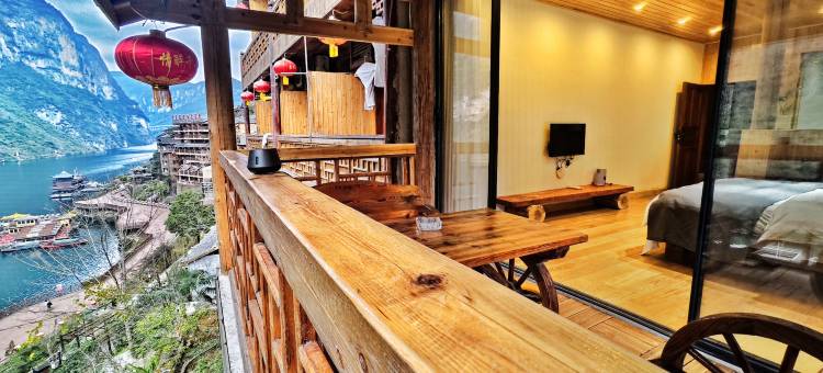 龚滩古镇水泊人家客栈图片