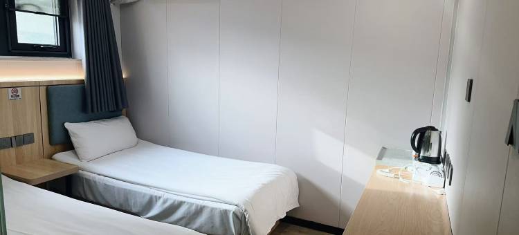 乐途青年酒店(北京丰台火车站地铁站店)图片