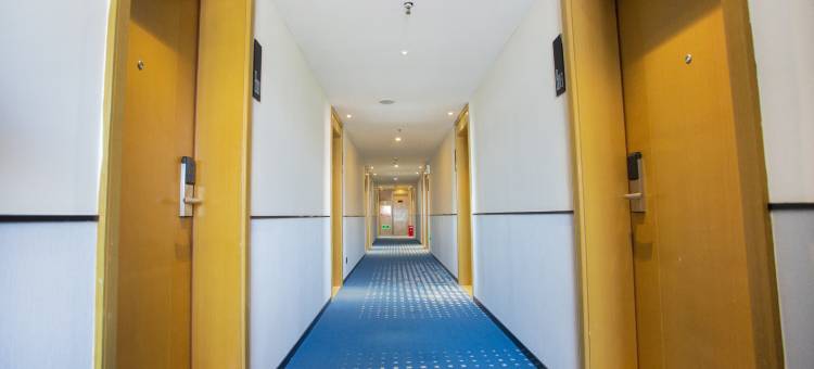 城市便捷酒店(浠水润达国际购物中心店)图片