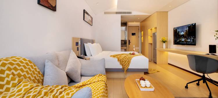 艺龙玺程国际酒店(郑州龙子湖高校区小夏街店)图片