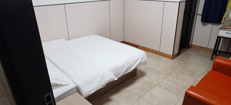 广州富源住宿(国光工业园店)图片
