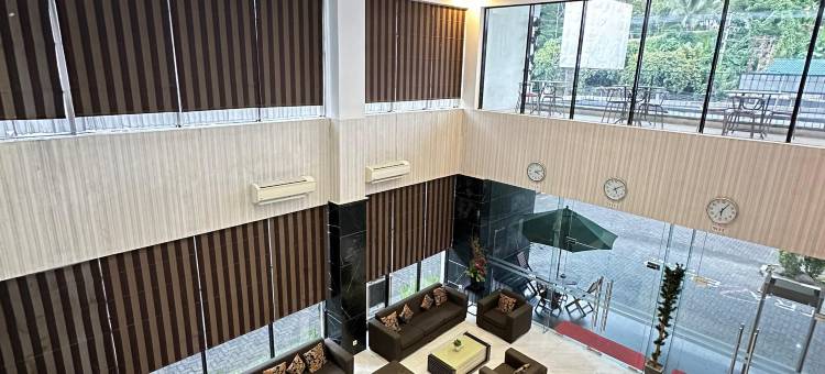 美娜多之旅酒店(Travello Hotel Manado)图片