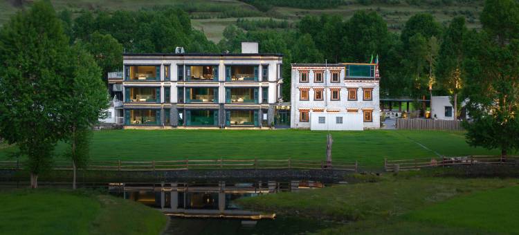 赞巴·明境酒店图片