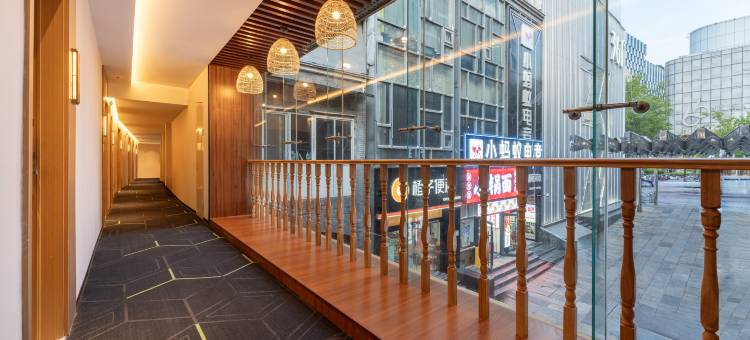 银座佳驿轻居酒店(大明湖芙蓉街店)图片