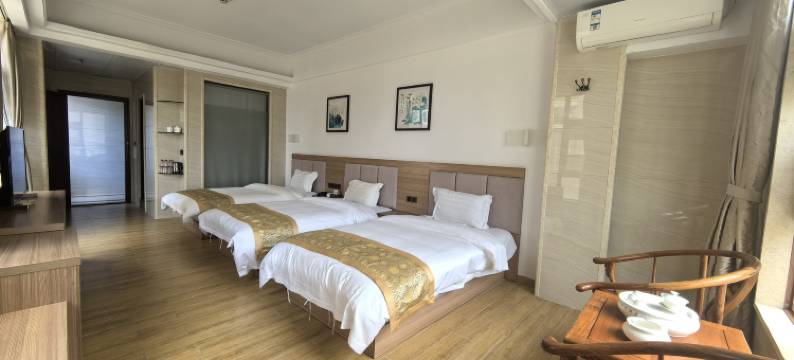 蓝帆酒店(汕头南澳后宅店)图片