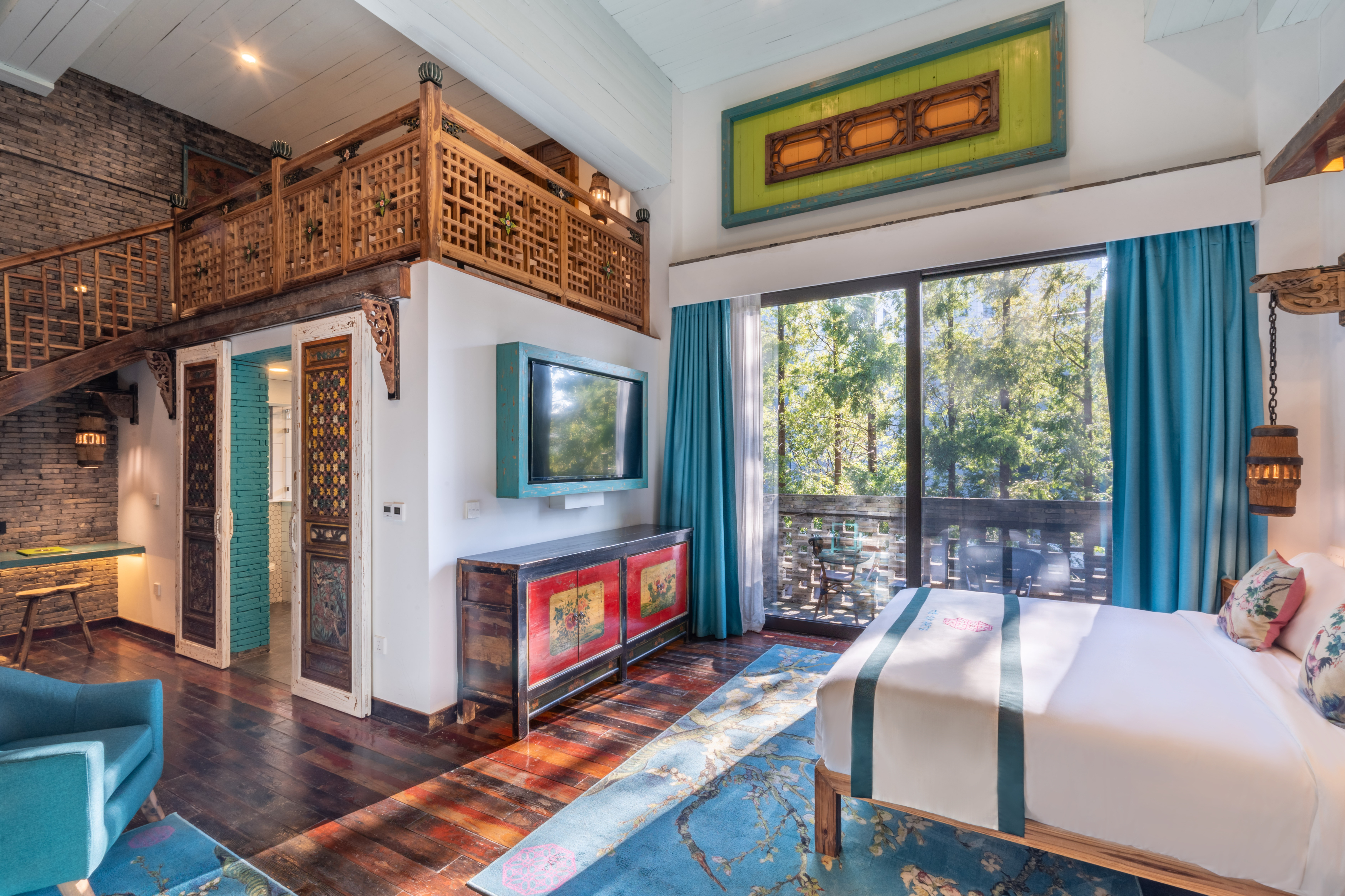 Six Arts Museum HotelOver view