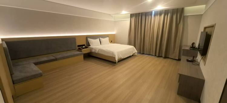 茂名名轩假日酒店图片