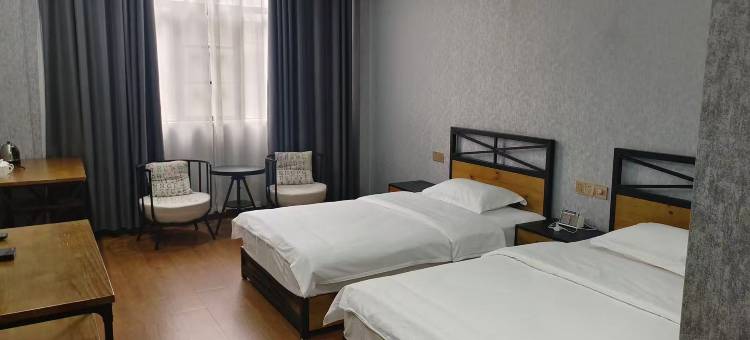 金土地酒店图片