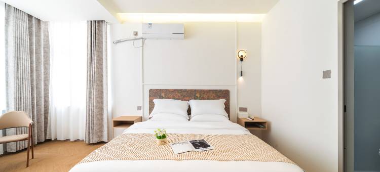 挽风·民宿(开封河南大学金明广场店)图片