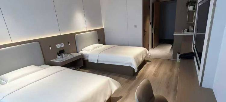 铂悦快捷酒店(营口万达广场店)图片